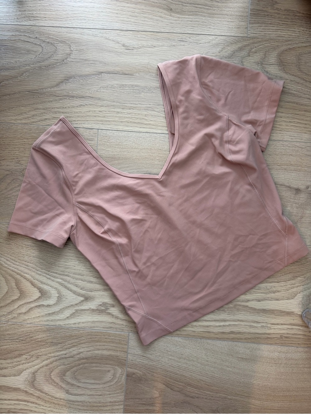 Like New lululemon athletica Short Sleeve Scoop Neck Top in Mauve Pink